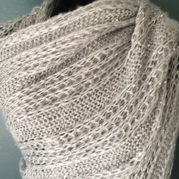 Scarf - Picture 2 of 4